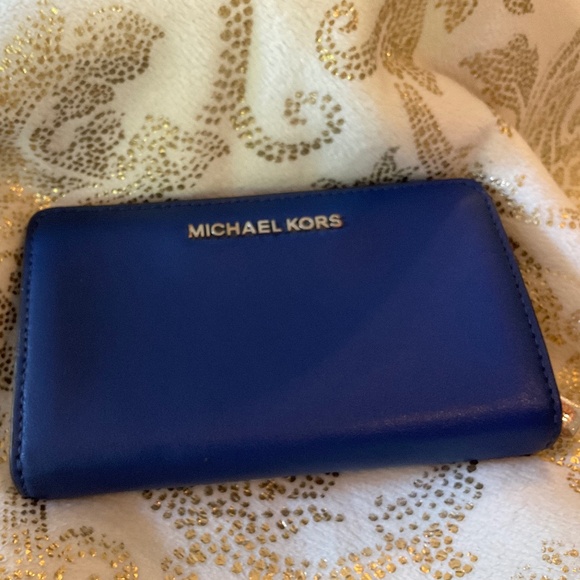 Michael Kors wallet,blue. - Picture 1 of 9